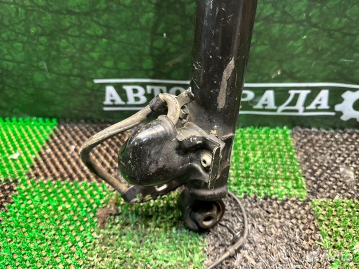 Амортизатор задний левый Lexus Rx 4 2016-2022