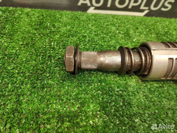 Рулевая колонка Audi 80 седан 1.8 RU 1988