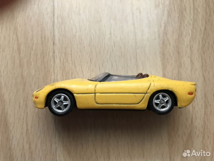 Модель автомобиля jaguar XK180