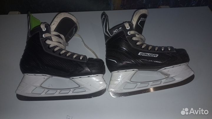 Хоккейные коньки bauer
