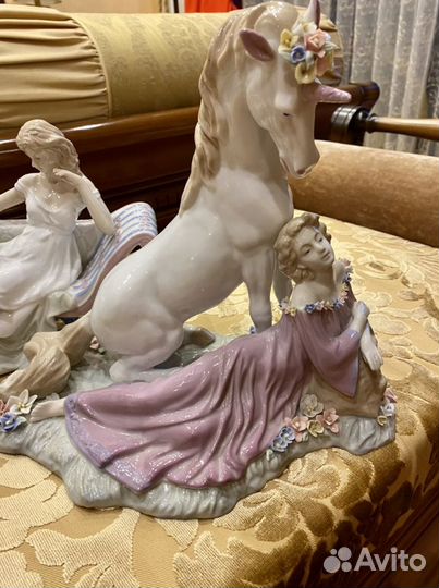 Фарфоровые статуэтки