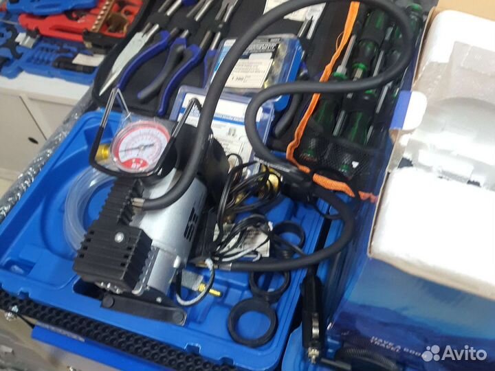 Компрессор автомобильный