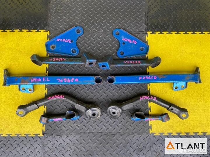 Распорка subaru legacy