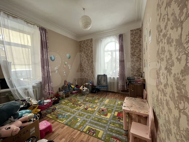 3-к. квартира, 84,3 м², 1/3 эт.