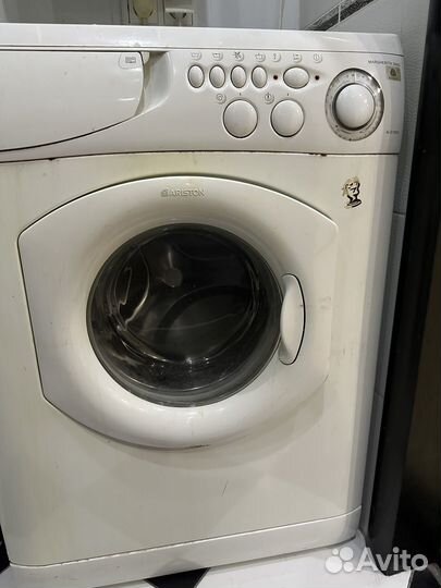 Стиральная машина Ariston