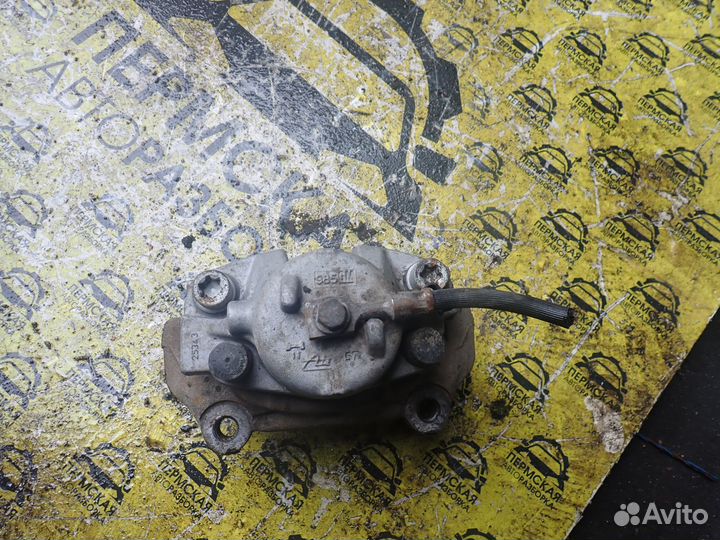 Суппорт тормозной передний правый Opel Vectra C