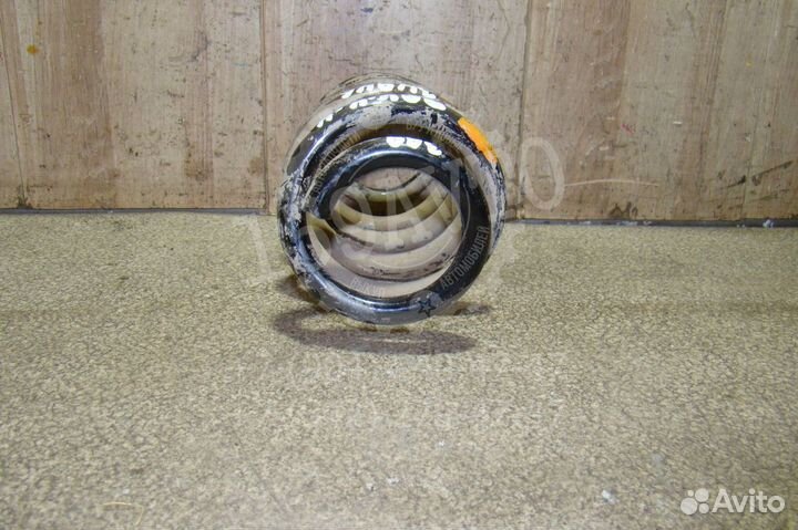 Пружина задняя Toyota RAV4 (XA40)