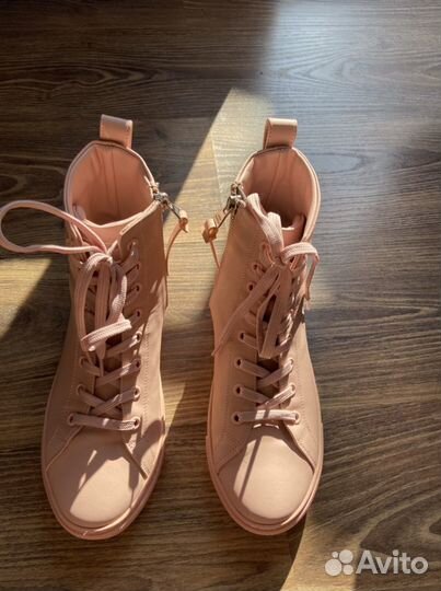 Кеды Louis Vuitton