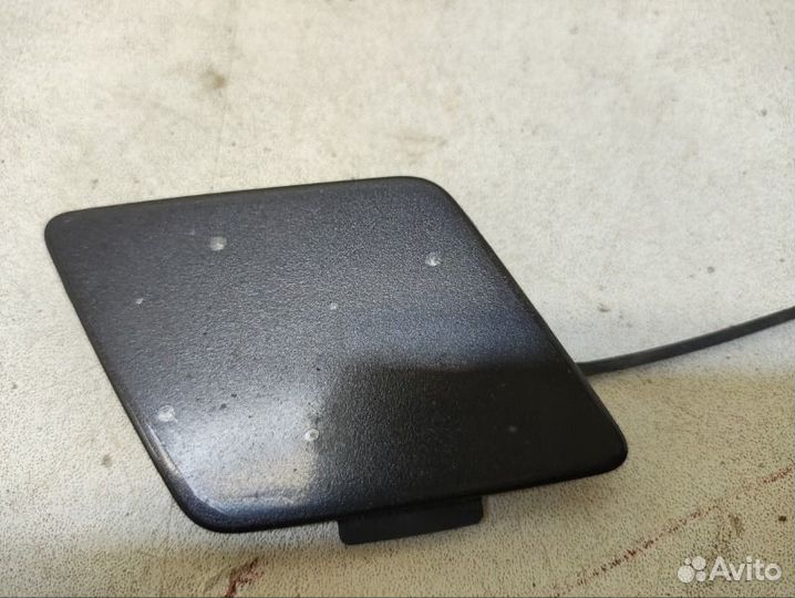 Заглушка буксировочного крюка передняя Bmw 5Er F10