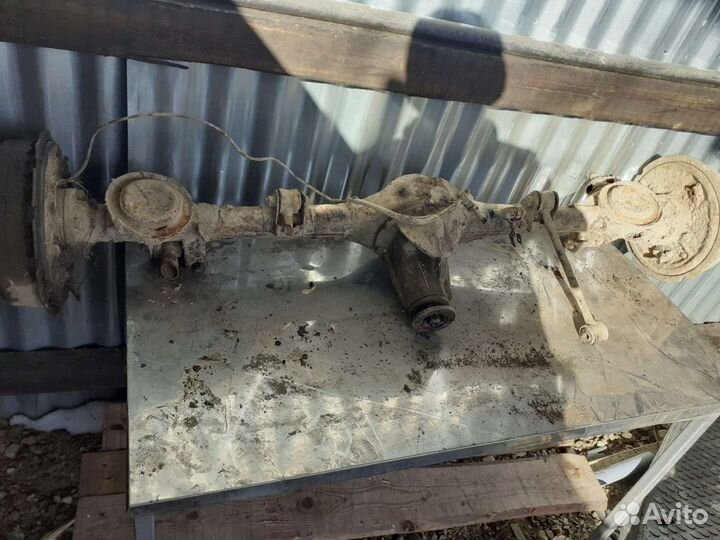 Передний задний мост на ниву