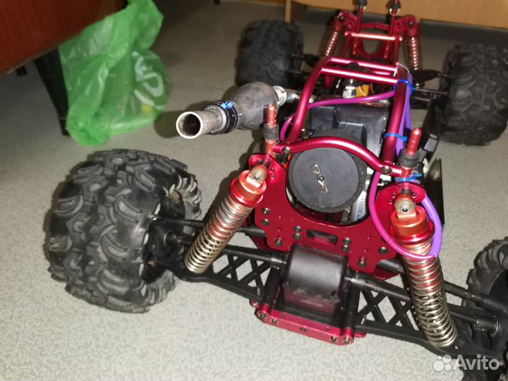 Модель на радиоуправлении пятого масштаба