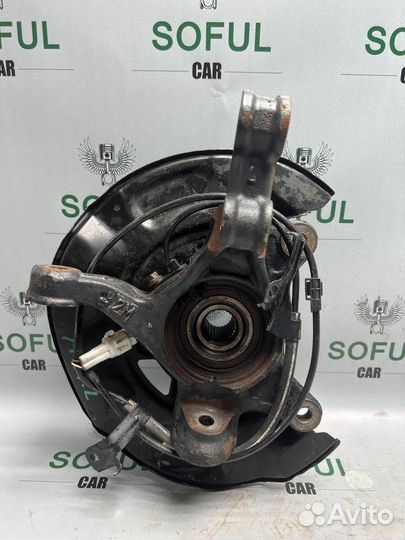 Кулак поворотный передний левый Toyota Yaris 2009