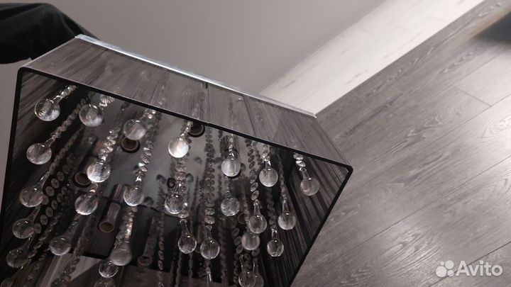 Продам люстру бу
