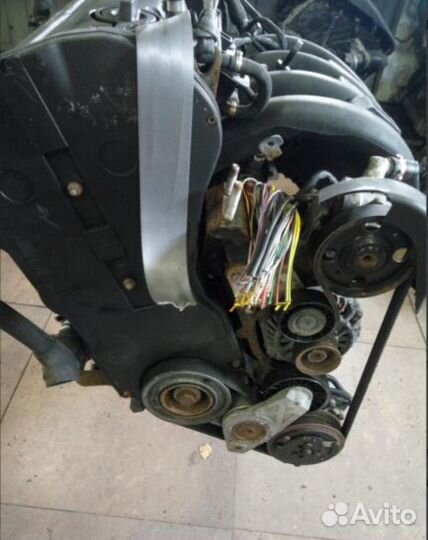 Двигатель Citroen Xantia 2.0 RFV