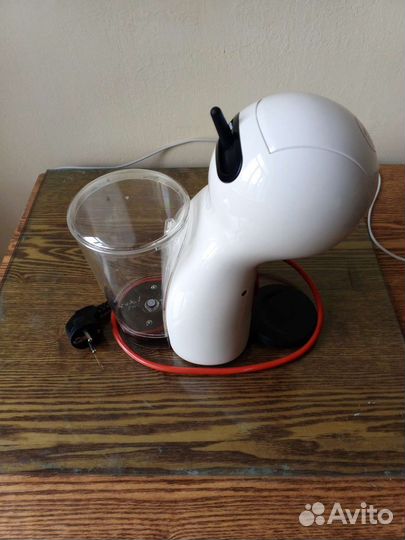 Кофеварка капсульная dolce gusto