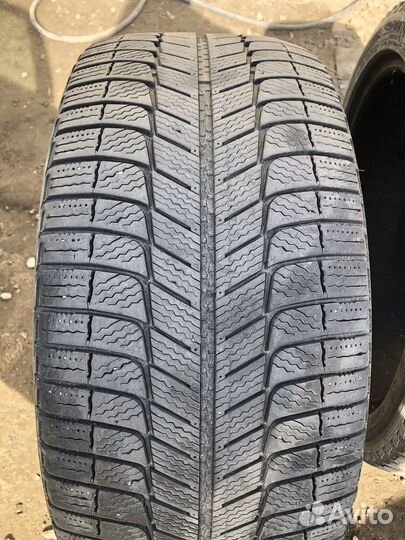 Michelin Latitude Sport 245/40 R18 93W