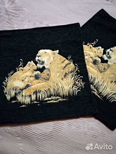 Чехол на подушку декоративный