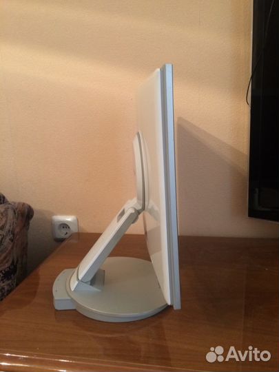 Монитор Samsung Syncmaster 173P