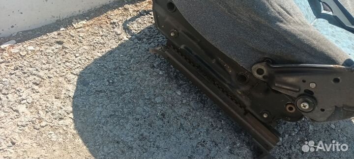 Сиденье водительское нива шевроле
