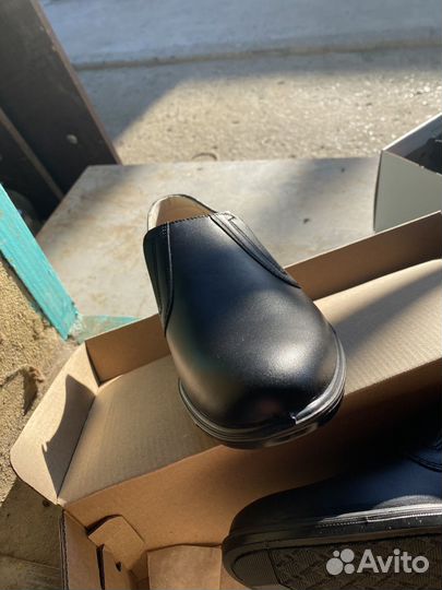 Туфли мужские 40 размер новые