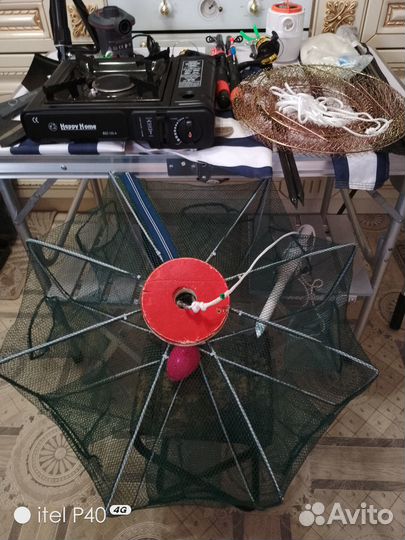 Палатка,лодка + туристический комплект