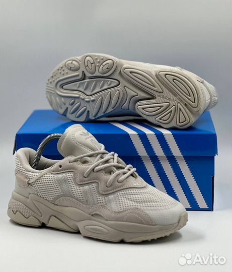 Кроссовки мужские Adidas Ozweego