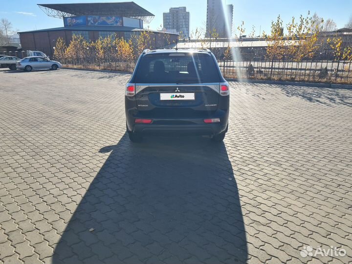 Mitsubishi Outlander 2.0 CVT, 2012, 166 000 км