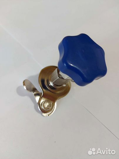 Вентиль для баллона фреона