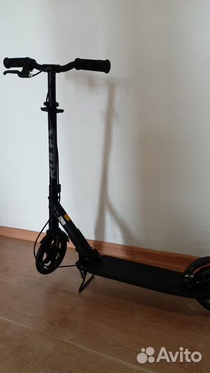 Самокат roces 200