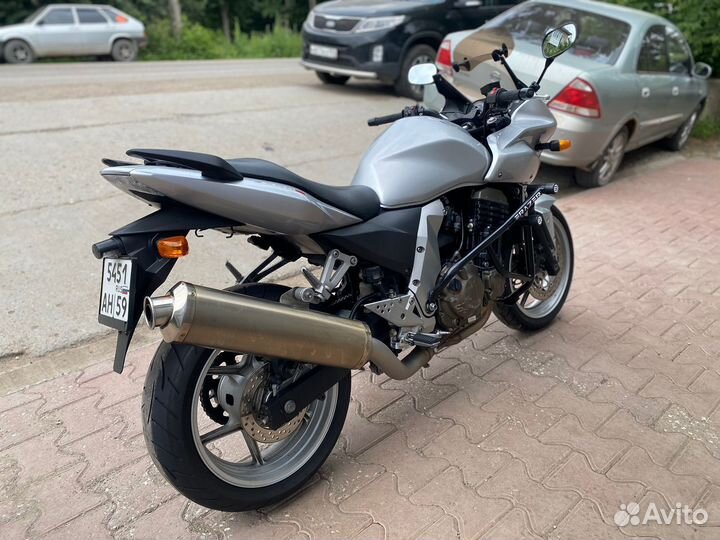 Kawasaki z750s