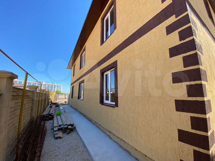 Квартира-студия, 37,7 м², 2/3 эт.