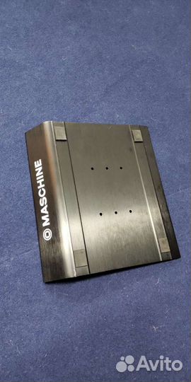 Подставка для Native Instruments Maschine MK-1