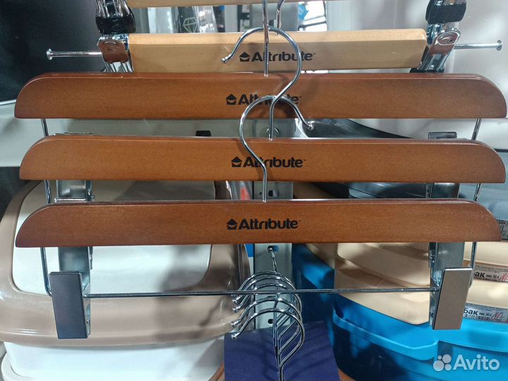 Вешалки плечики деревянные