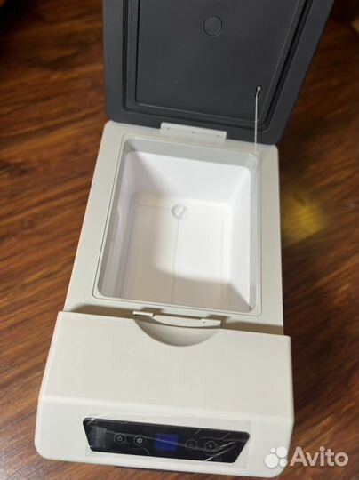 Холодильник для автомобиля