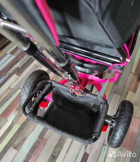 Детский трехколесный велосипед