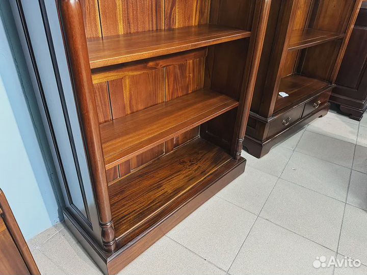 Книжный шкаф из массива MSU.31R Инд