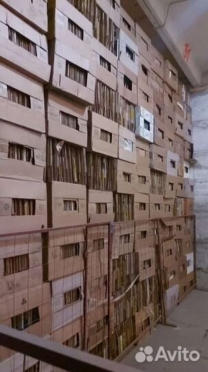 Прадаю Бананы каробки