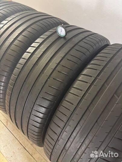 Michelin Pilot Sport 4 SUV 265/45 R21 108W