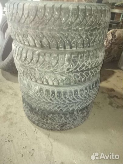 Nokian Tyres Hakkapeliitta 4 185/60 R15 88T