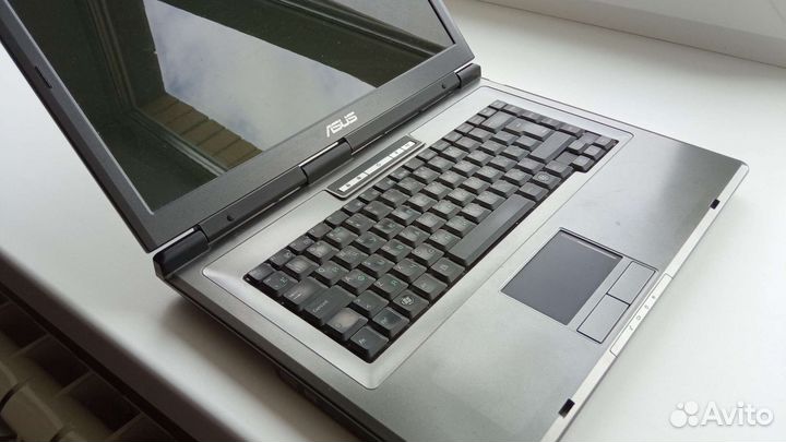 Ноутбук asus X51RL