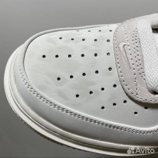 Nike Air Force 1 luxe summit white