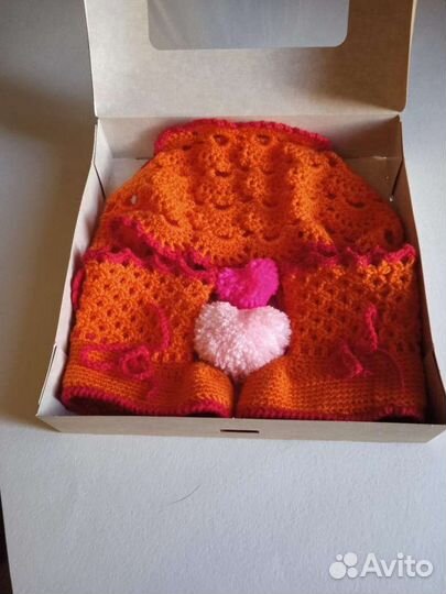 Пинетки и чепчик