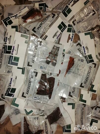 Аксессуары tarkett для плинтусов:углы,соединения