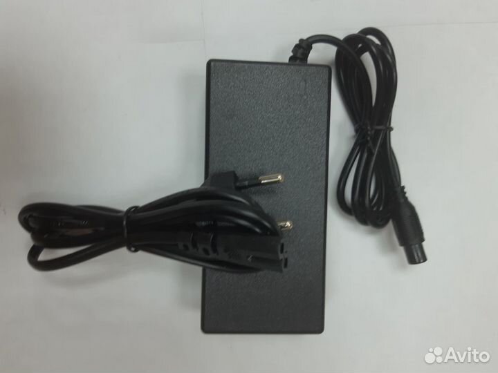 Зарядное устройство для гироскутера