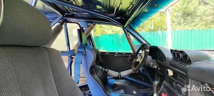 Каркас безопасности e34