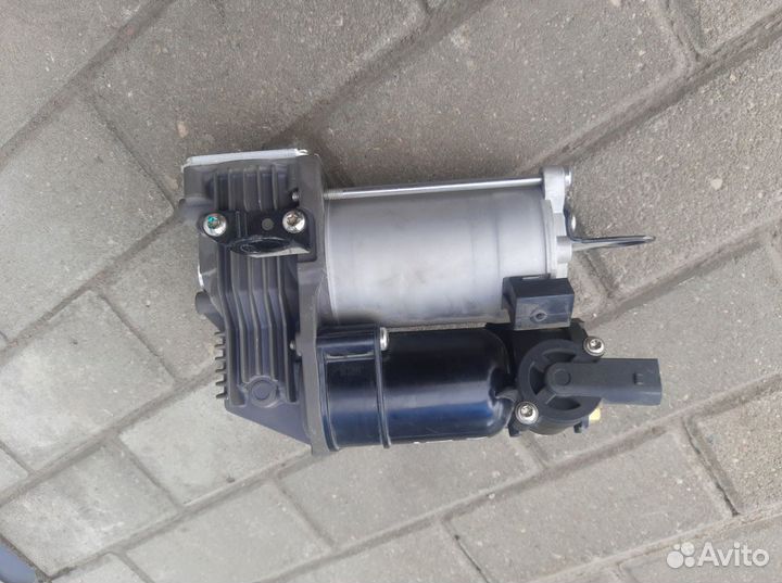 Компрессор пневмоподвески mercedes-benz S W221