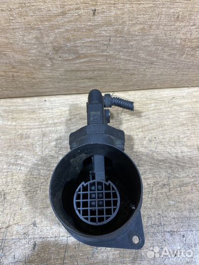 Дмрв VW Transporter T5 1,9 AXB 038906461B M322