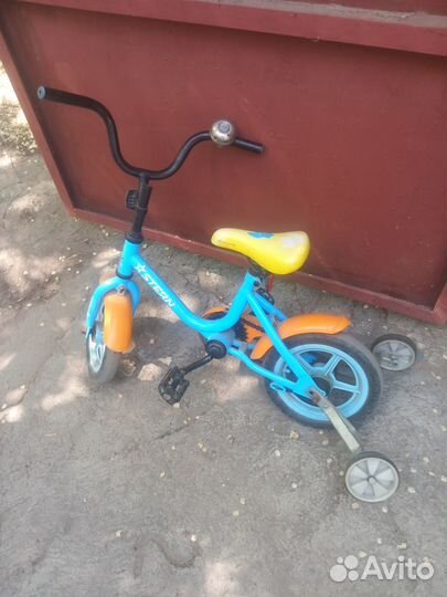 Детский трехколесный велосипед бу