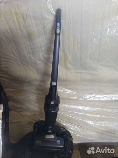 Вертикальный пылесос polaris