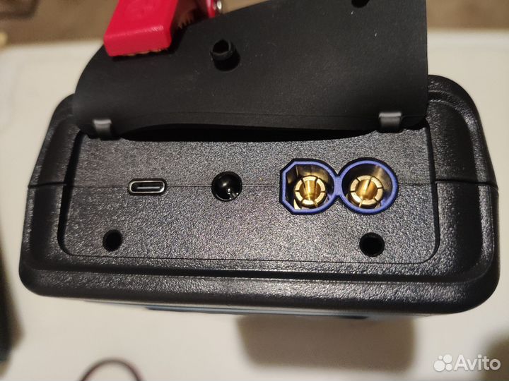 Автомобильное пусковое устройство Autophix JSC